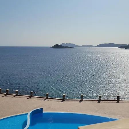Blue Horizon - Rocce Rosse Apts Aparthotel Isola Rossa (South Sardinia)
